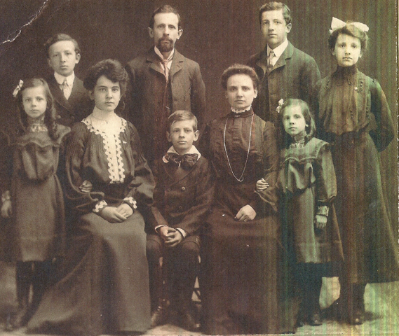 Louis and Annie Khan/Kahan Family Seattle, WA ca 1900